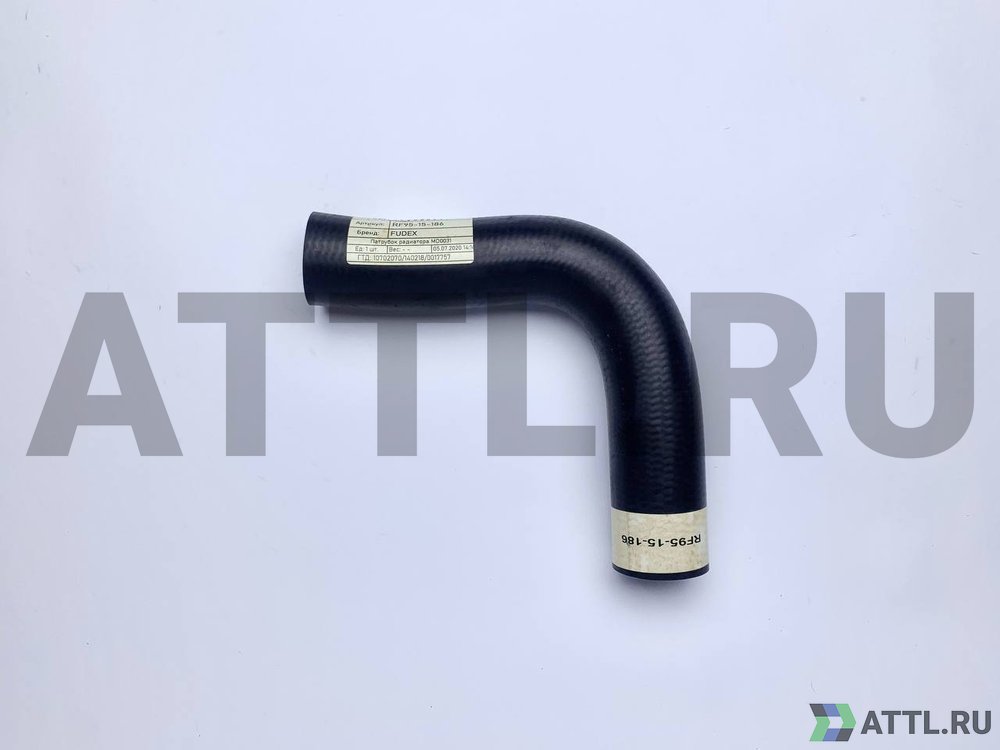 FUDEX RF95-15-186 Патрубок радиатора MD0031